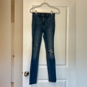 Abercrombie High Rise Jean Leggings Classic Blue Distressed Women's Jeans 26